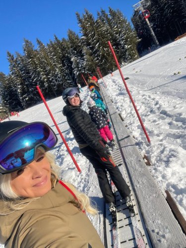 66cde5bd-f4d4-49ce-8acd-d82b87efe4f0