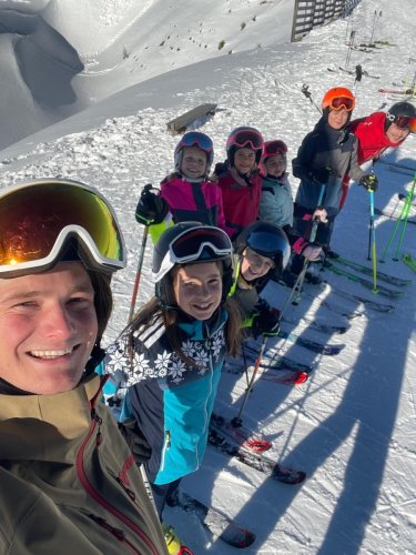 cb21d9d1-3c5c-467c-b46c-3e772f03a22a