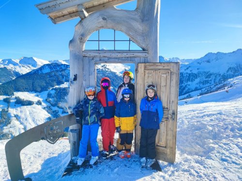 f87f80f7-65ce-4ad2-85ba-14aec7884bb7